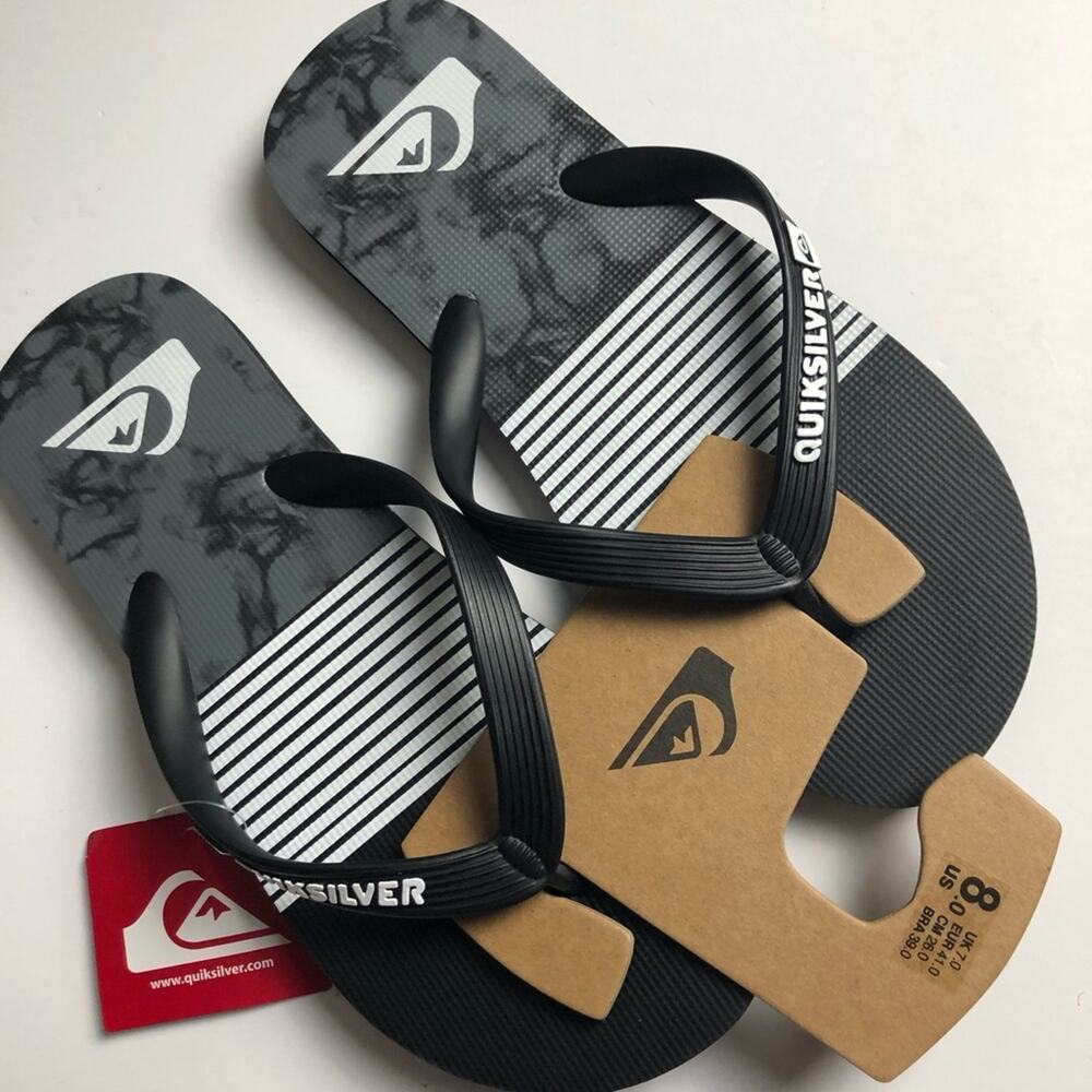 Quicksilver Men's Black and White Sandals Sz 8